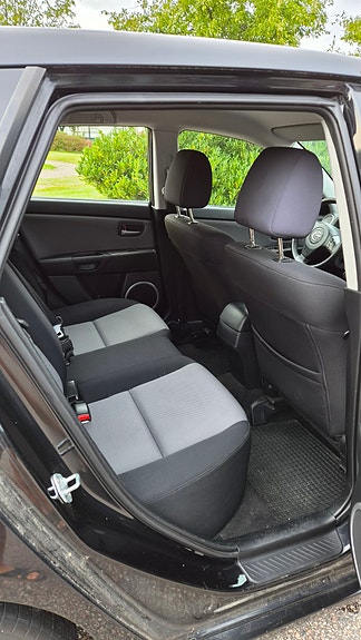 Mazda 3 6 of 6