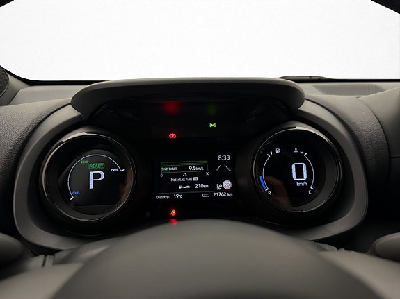 Toyota Yaris 14 of 27