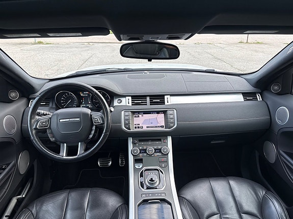 Land Rover Range Rover Evoque 7 of 16