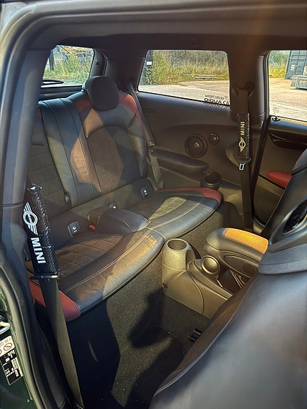 MINI John Cooper Works 13 of 19
