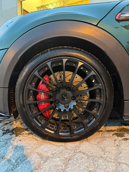 MINI John Cooper Works 18 of 19