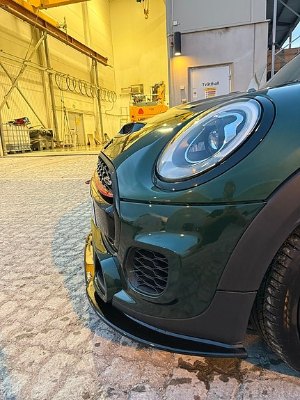 MINI John Cooper Works 10 of 19
