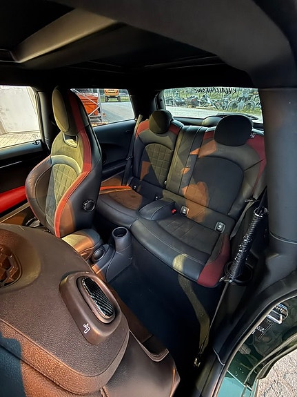 MINI John Cooper Works 12 of 19