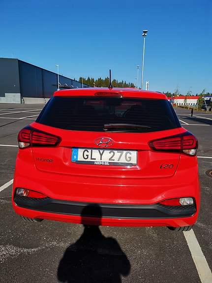 Hyundai i20 4 of 8