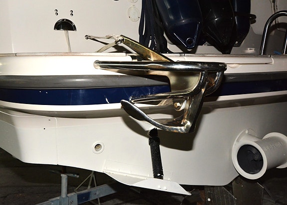 Nimbus 340 Commander Fly 19 of 24