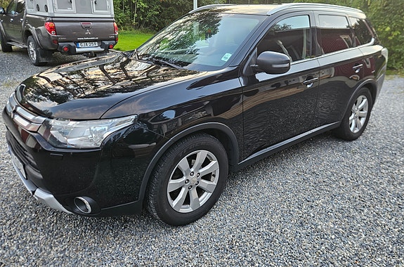 Mitsubishi Outlander 4 of 6