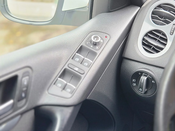 Volkswagen Tiguan 9 of 18
