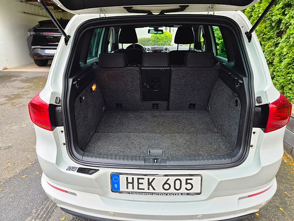 Volkswagen Tiguan 14 of 18