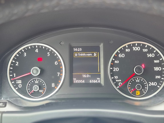 Volkswagen Tiguan 10 of 18