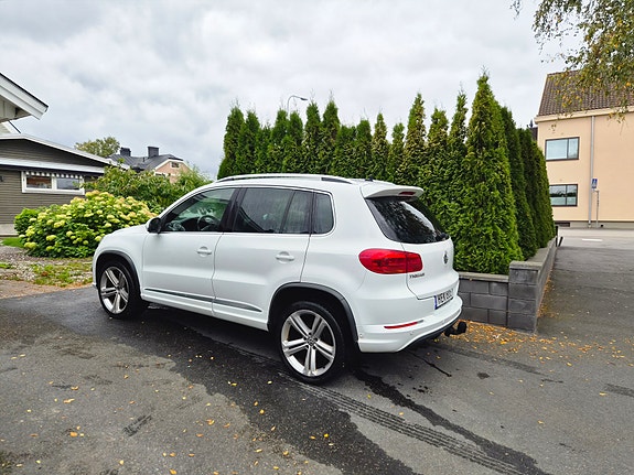 Volkswagen Tiguan 5 of 18