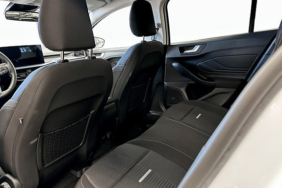 Ford Focus 8 of 9