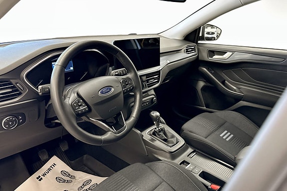 Ford Focus 5 of 9