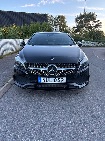 Mercedes-Benz A200 d 3 of 10