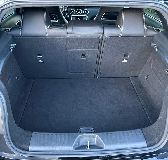 Mercedes-Benz A200 d 9 of 10
