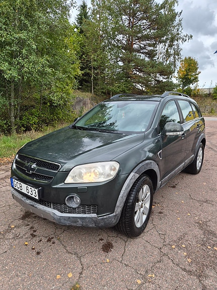 Chevrolet Captiva 2 of 4
