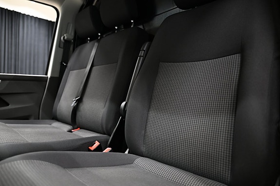 Volkswagen Transporter 23 of 30