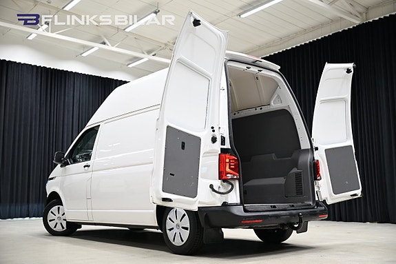 Volkswagen Transporter 6 of 30