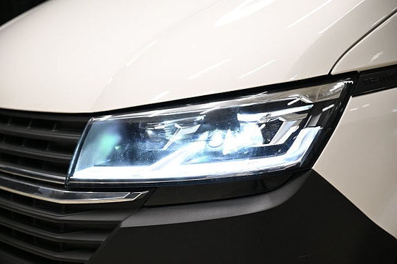 Volkswagen Transporter 3 of 30