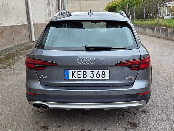 Audi A4 allroad 4 of 11