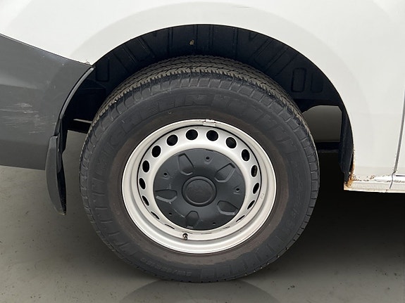 Ford Transit Custom 30 of 30