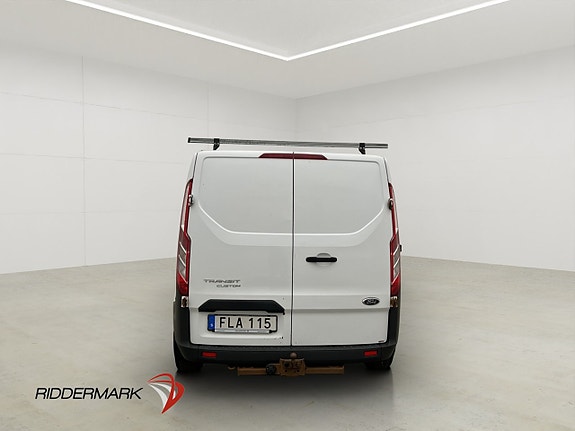 Ford Transit Custom 8 of 30