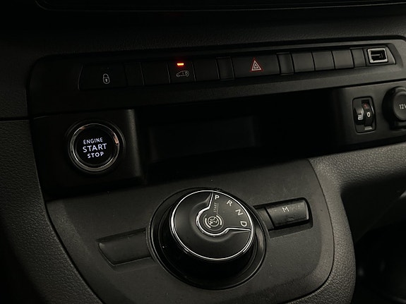 Opel Vivaro 27 of 30