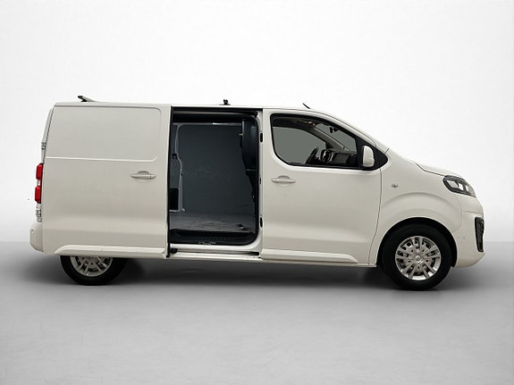 Opel Vivaro 13 of 30