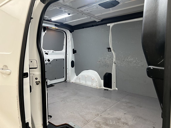 Opel Vivaro 15 of 30