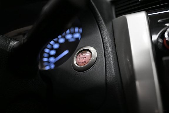 Nissan Navara 24 of 30