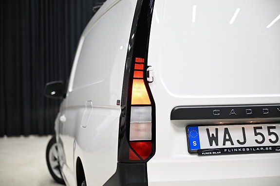 Volkswagen Caddy Maxi 11 of 29