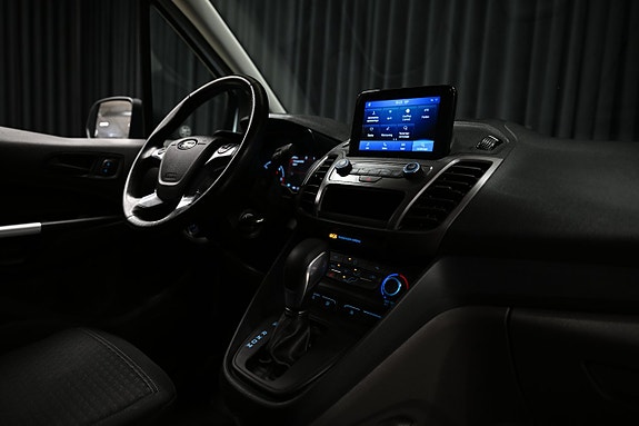 Ford Transit Connect 28 of 30
