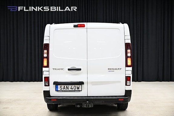 Renault Trafic 13 of 30