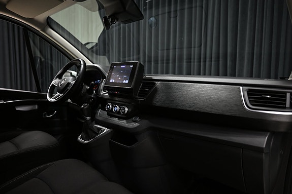 Renault Trafic 29 of 30