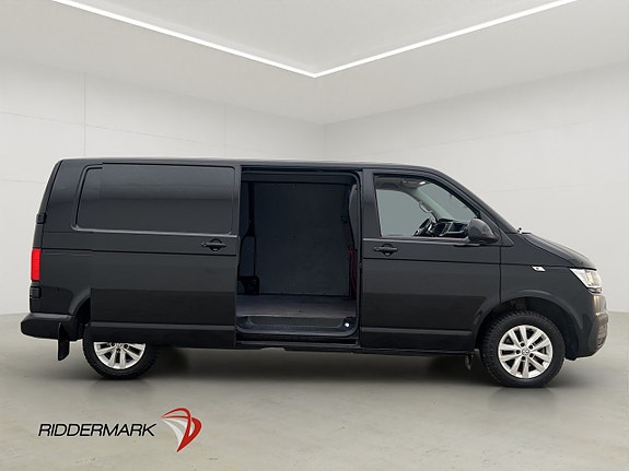 Volkswagen Transporter 12 of 30
