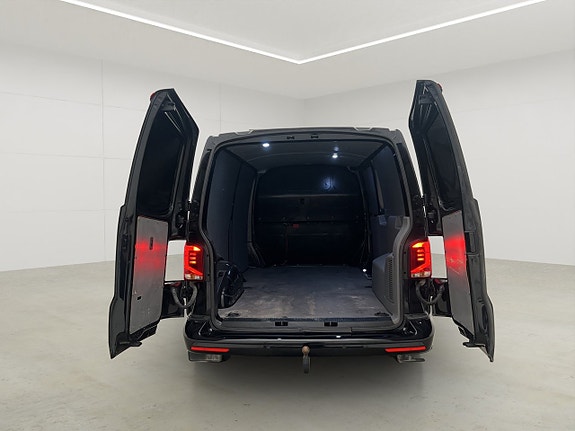 Volkswagen Transporter 13 of 30