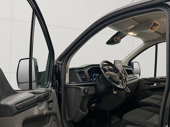 Ford Transit Custom 15 of 30