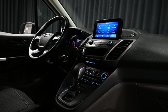 Ford Transit 28 of 29