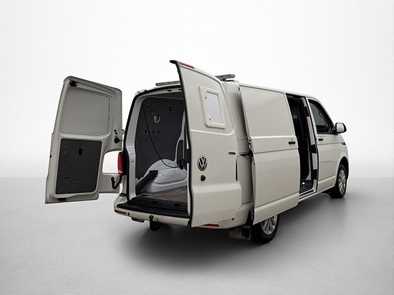 Volkswagen Transporter 11 of 30