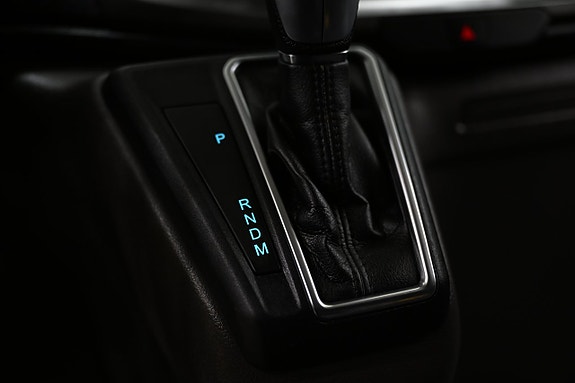 Ford Transit Custom 25 of 30