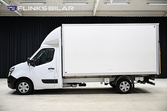Nissan NV400 3 of 22