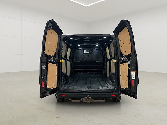 Ford Transit Custom 12 of 30