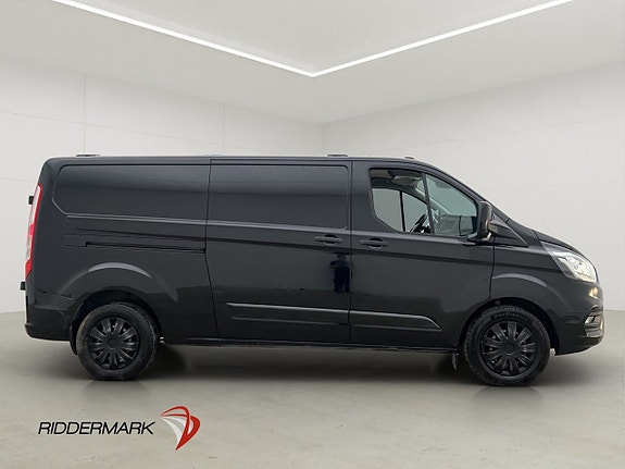 Ford Transit Custom 2 of 30