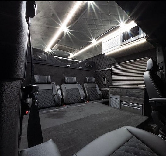 Volkswagen Crafter 35 4 of 8