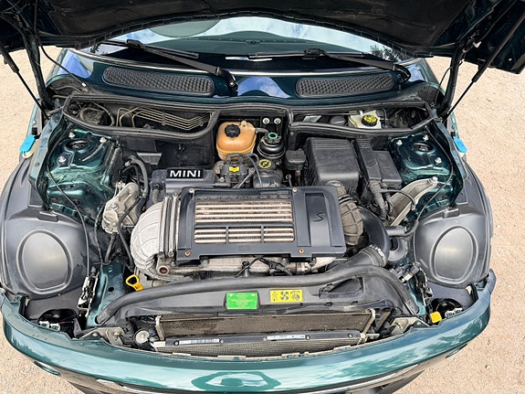 MINI Cooper S 16 of 16
