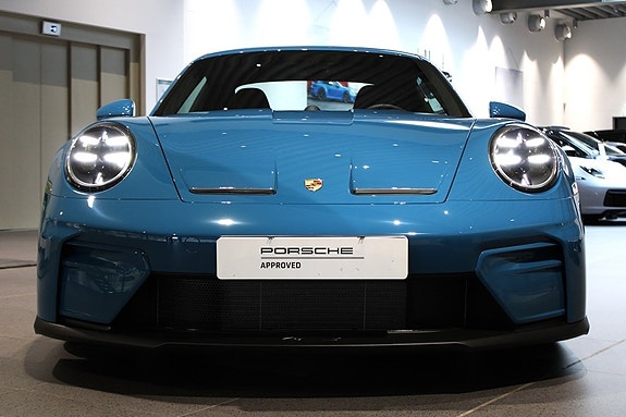 Porsche 911 GT3 7 of 24