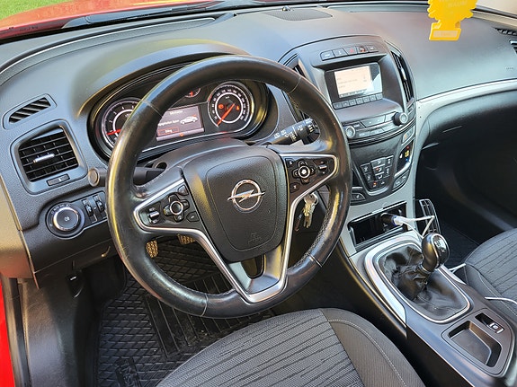 Opel Insignia 10 of 16