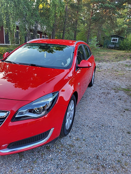 Opel Insignia 2 of 16