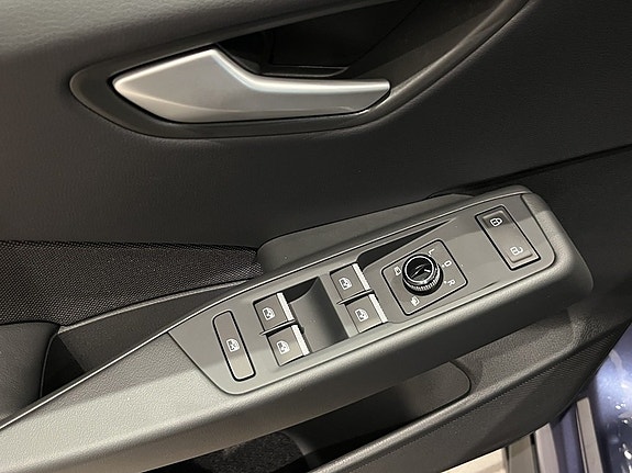 Volkswagen ID.3 Neo 17 of 26