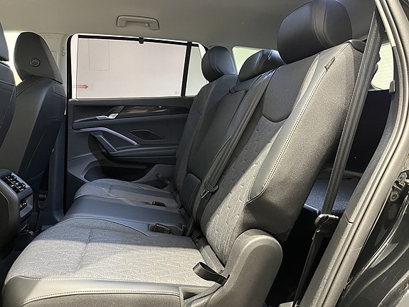 Volkswagen Tayron 14 of 27