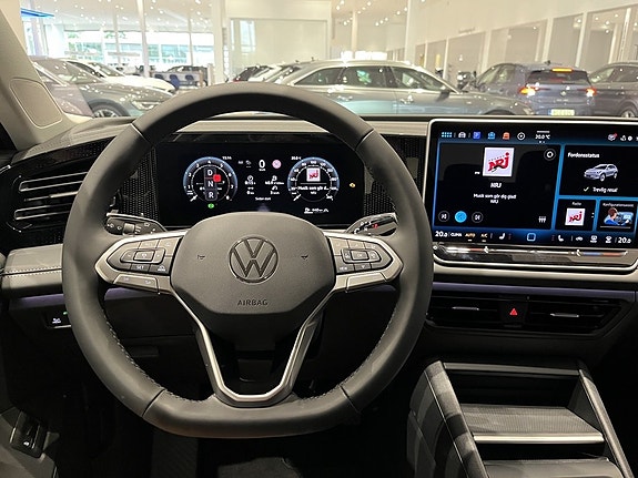 Volkswagen Tiguan 17 of 25